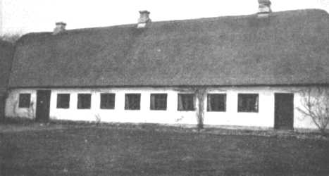 Den gamle Gaard i Ravnholt.